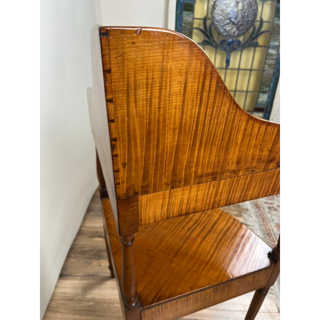 Antique Federal Period Tiger Maple Corner Wash Stand c. Early 19th Century