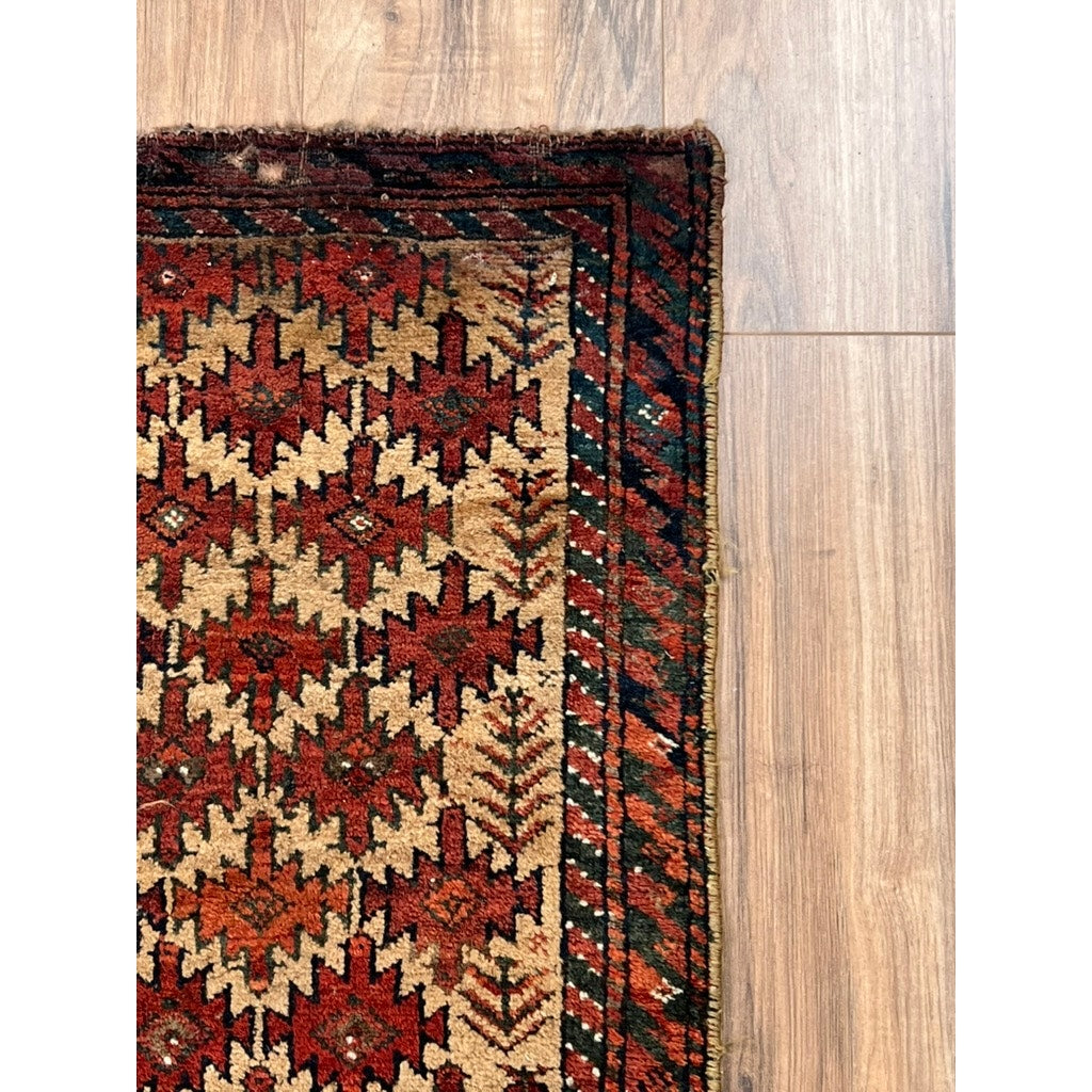 Antique Baluch Balisht, c. Early 19th Century – 1’6” x 3’