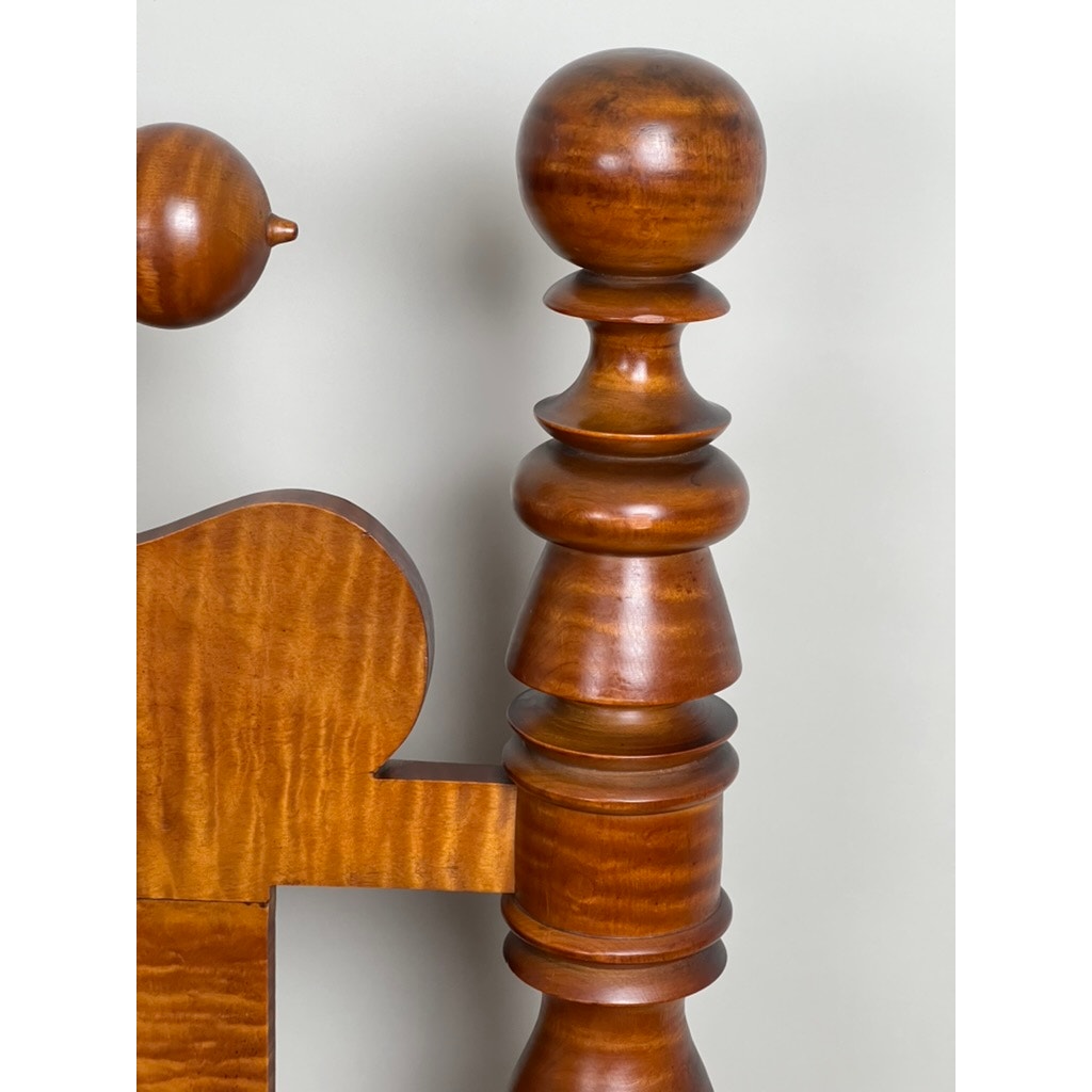 Antique Federal Period Solid Tiger Maple Cannonball Bed c. 1830