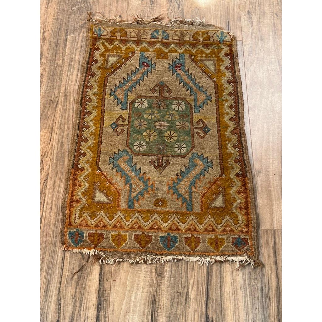 Antique Turkish Konya Yastik Tribal Rug c. Late 19th Century 1’8 x 2’9