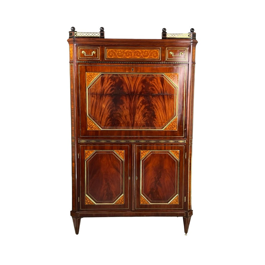 Secrétaire à abattant d'époque French Louis XVI Style Secretary c. Late 19th Century