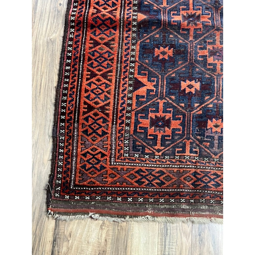 Antique Baluch Khorasan Runner with Repeating Octagonal Medallions c. Late 19th Century – 2’10 x 9’1