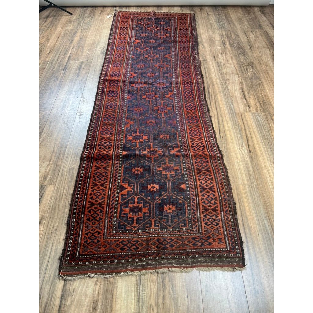 Antique Baluch Khorasan Runner with Repeating Octagonal Medallions c. Late 19th Century – 2’10 x 9’1