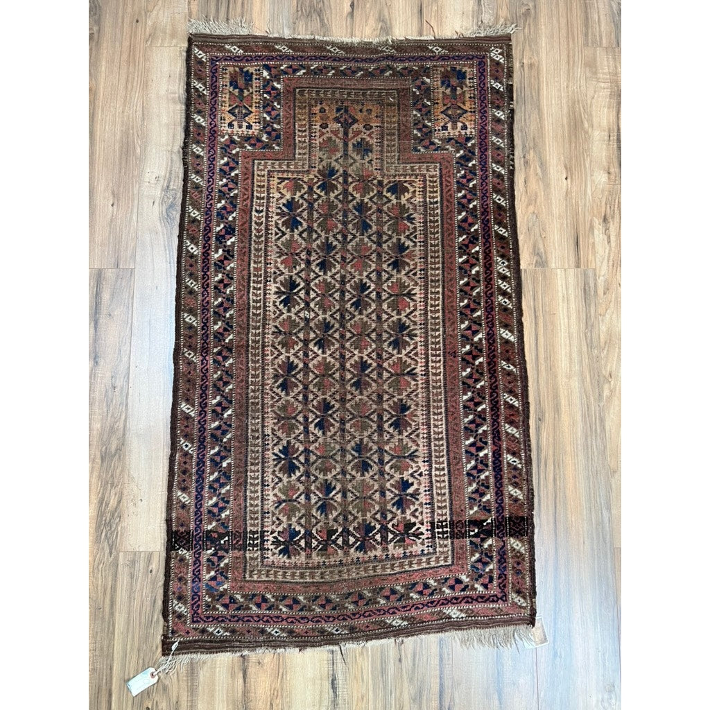 Antique Baluch Prayer Rug with Star Lattice Field, Northeast Persia, c. Late 19th Century – 2’10 x 5’