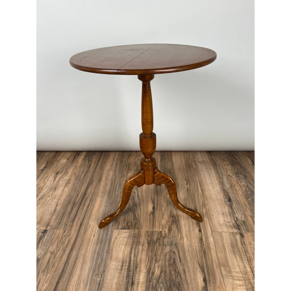 Antique Tiger Maple Queen Anne Style Candle Stand c. Mid 19th Century