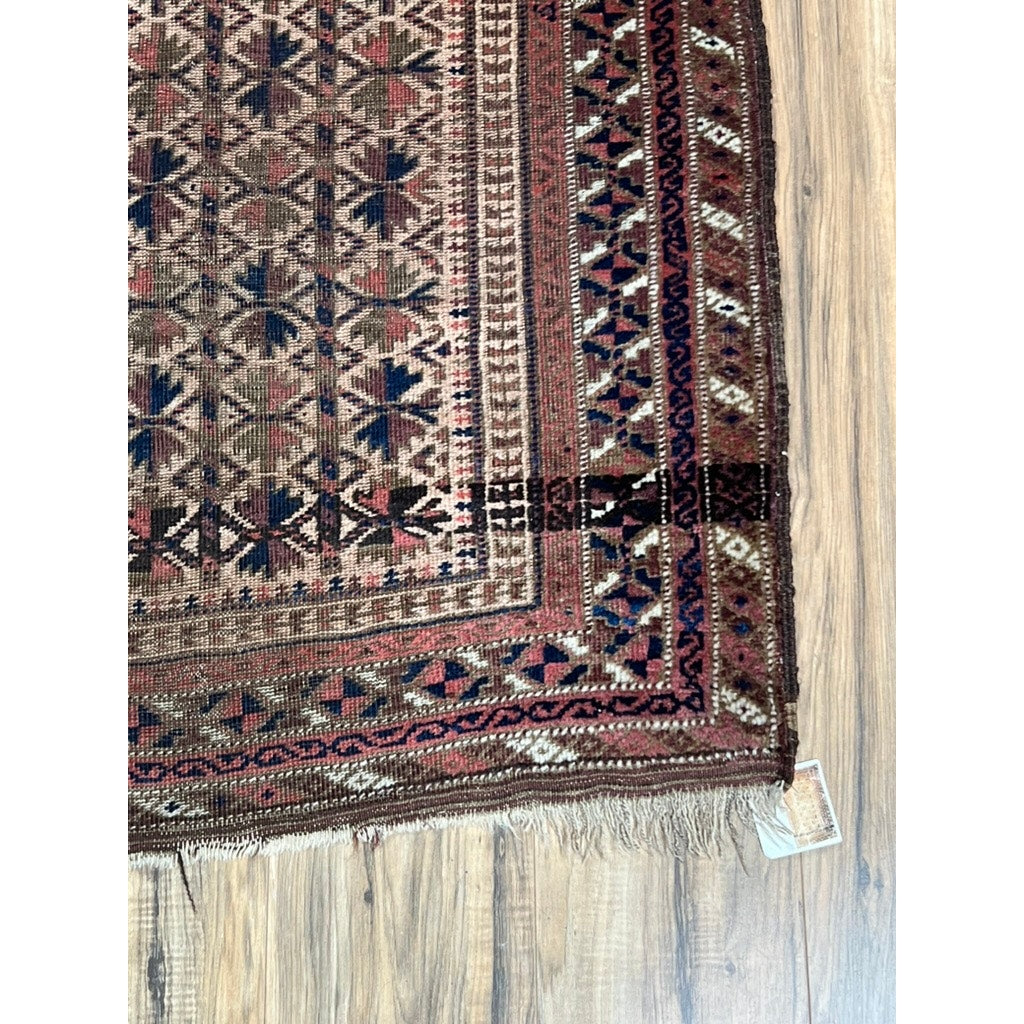 Antique Baluch Prayer Rug with Star Lattice Field, Northeast Persia, c. Late 19th Century – 2’10 x 5’