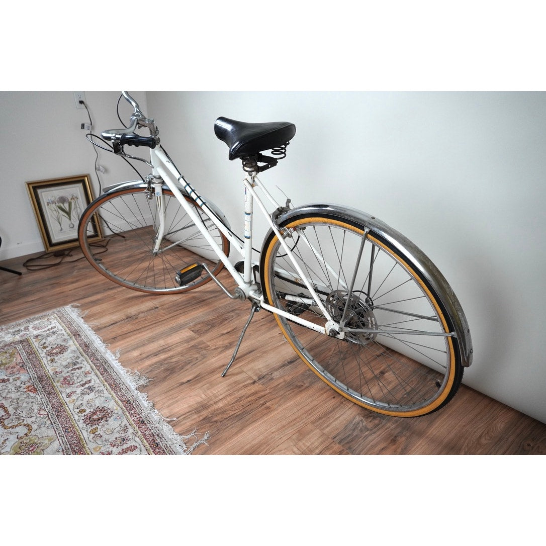 Vintage Columbia Bikes Tourist Expert V Step Through Ladies Bike made in Westfield MA.
