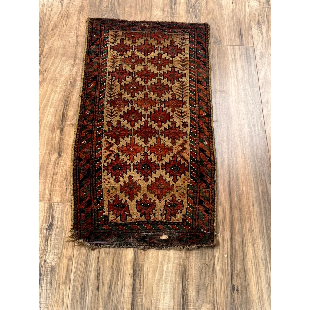 Antique Baluch Balisht, c. Early 19th Century – 1’6” x 3’