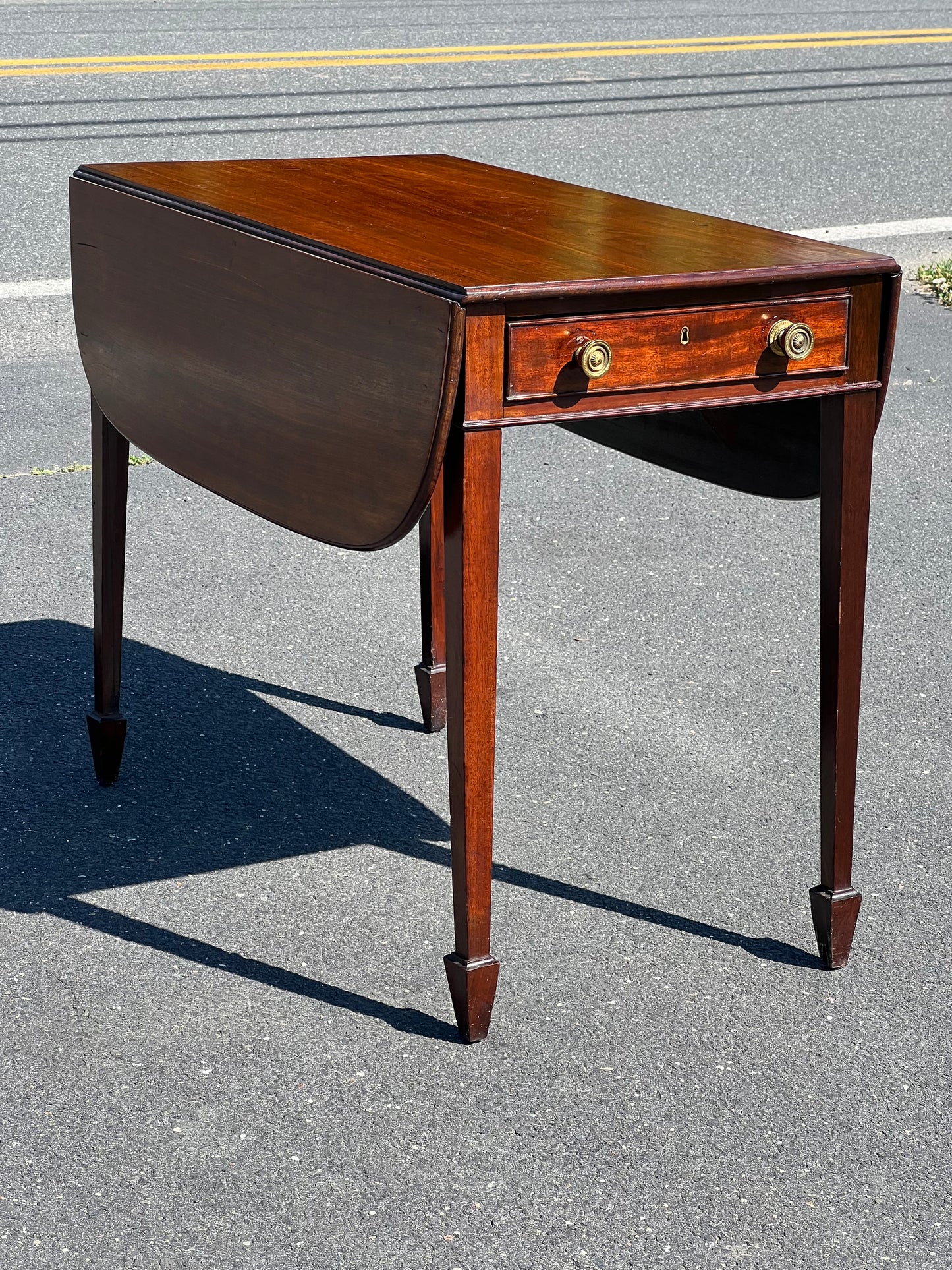 Rare Antique George III Mahogany Drop Leaf Table with Spade Feet