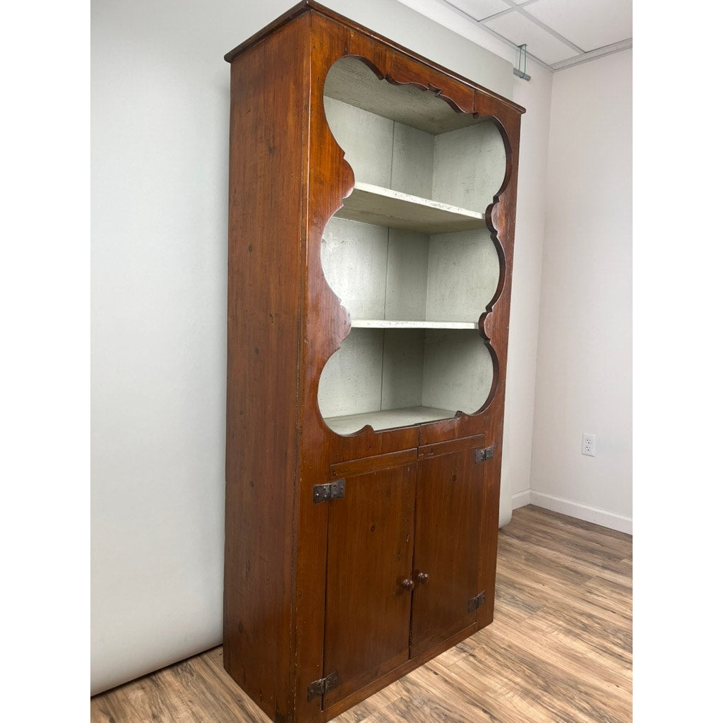 Antique Mid Atlantic Country Pine Cupboard c. Early 19th Century