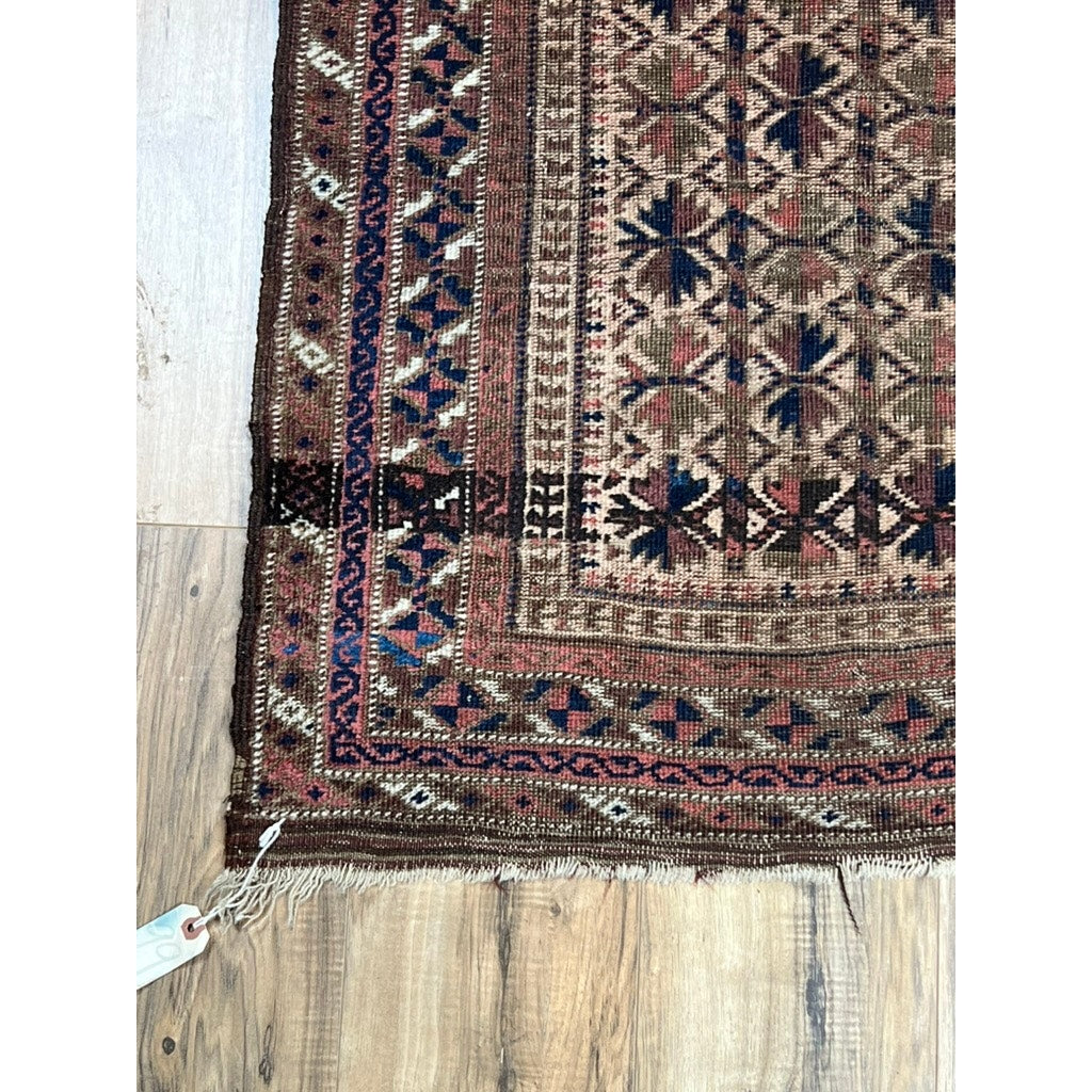 Antique Baluch Prayer Rug with Star Lattice Field, Northeast Persia, c. Late 19th Century – 2’10 x 5’