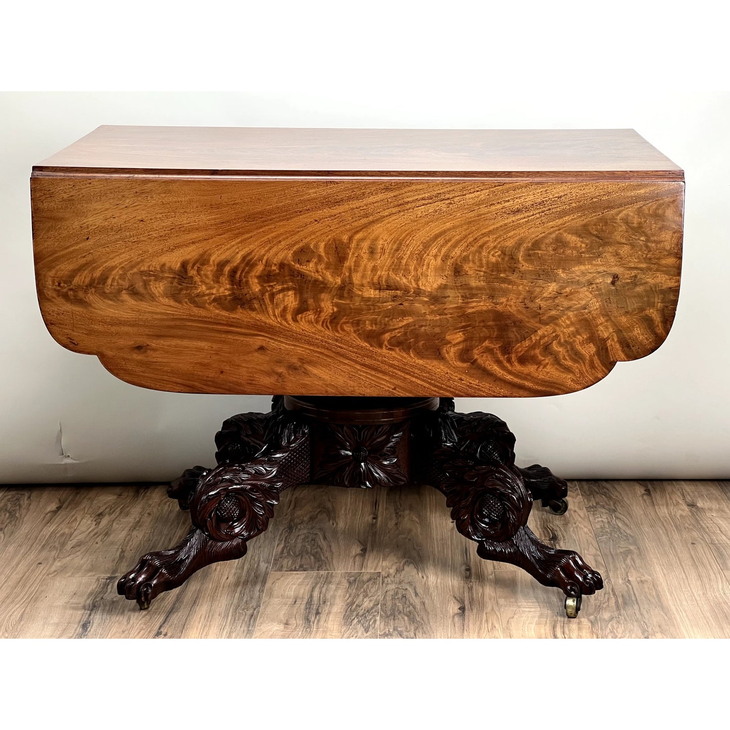 Antique New York Federal Period Mahogany Paw Foot Drop Leaf Table c. 1830