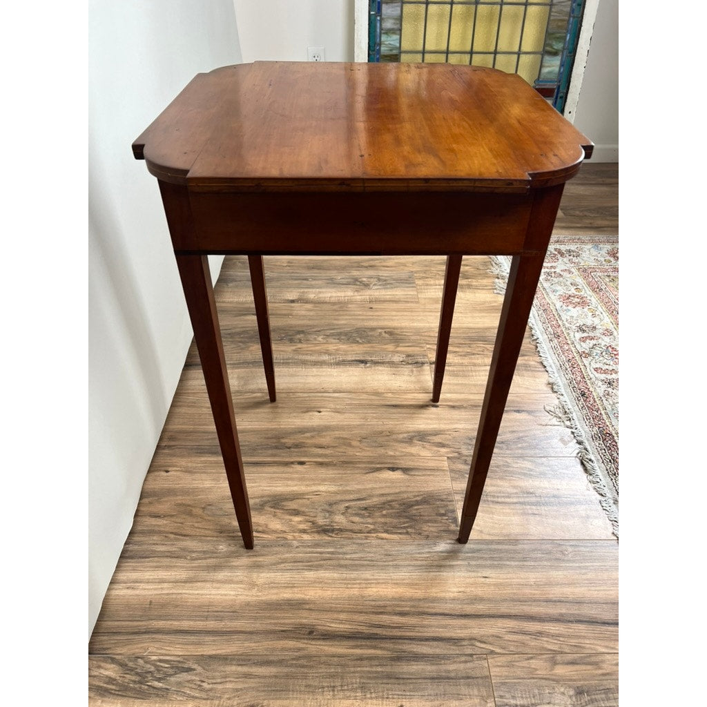 Fine Antique Federal Period Cherry One Drawer Hepplewhite Stand c. 1820