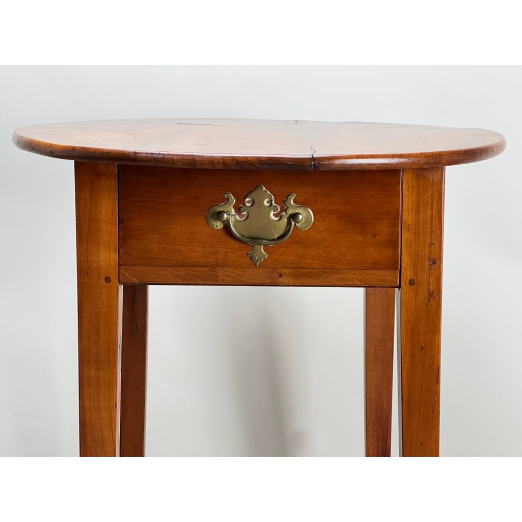 Antique 18th Century Cherry Hepplewhite One Drawer End Table with Figured Cherry Oval Top