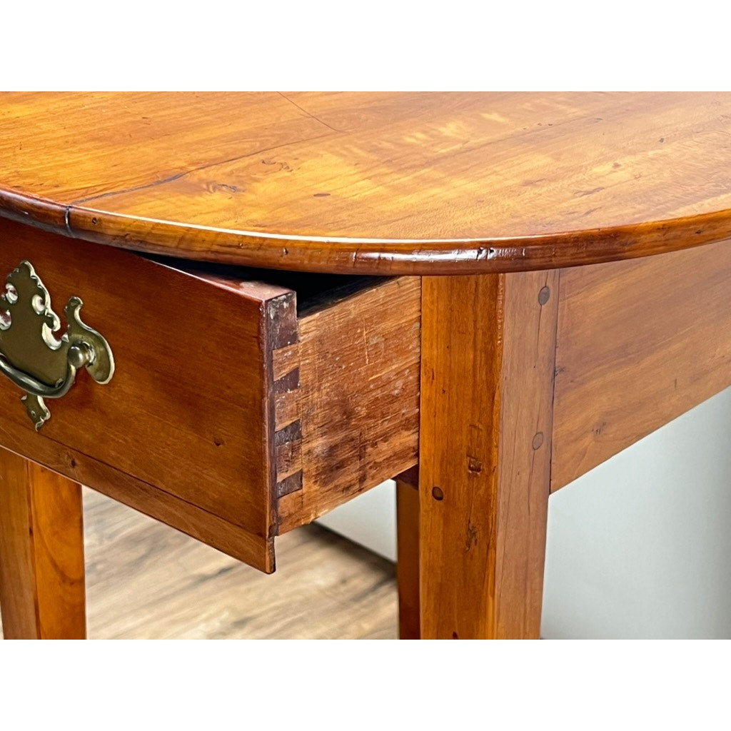 Antique 18th Century Cherry Hepplewhite One Drawer End Table with Figured Cherry Oval Top