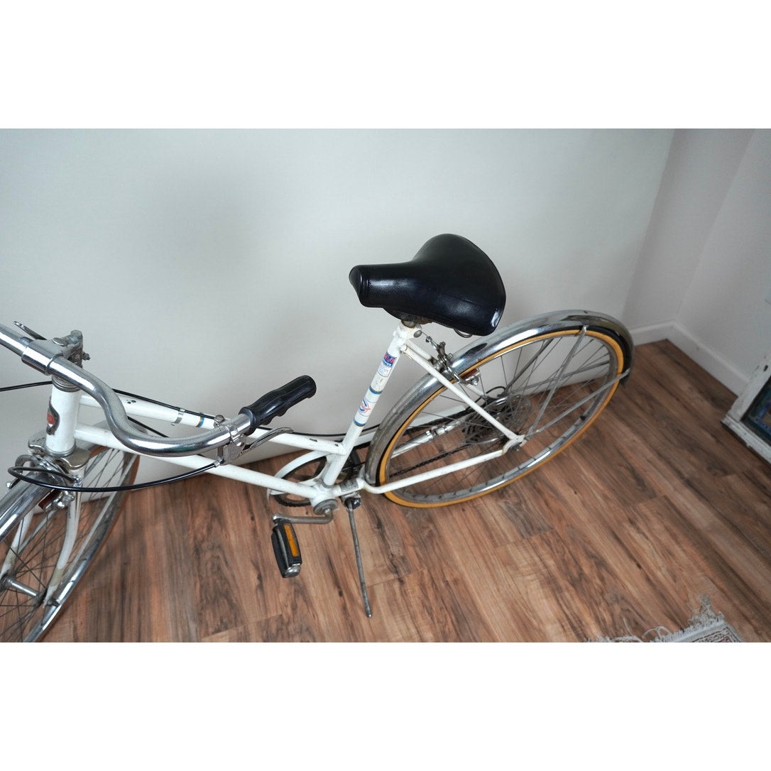 Vintage Columbia Bikes Tourist Expert V Step Through Ladies Bike