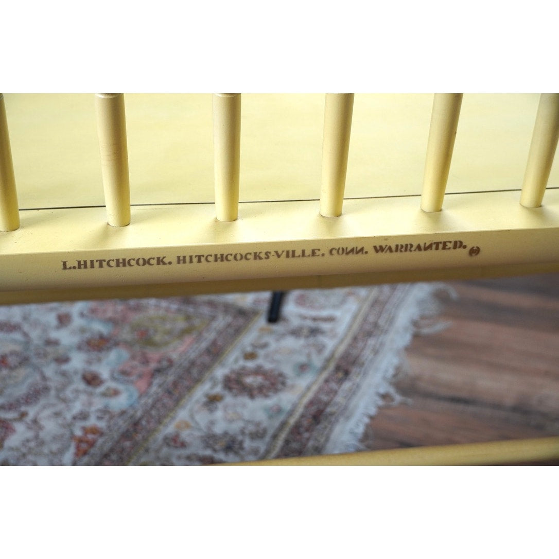 Vintage Hitchcock White Harvest Deacons Bench