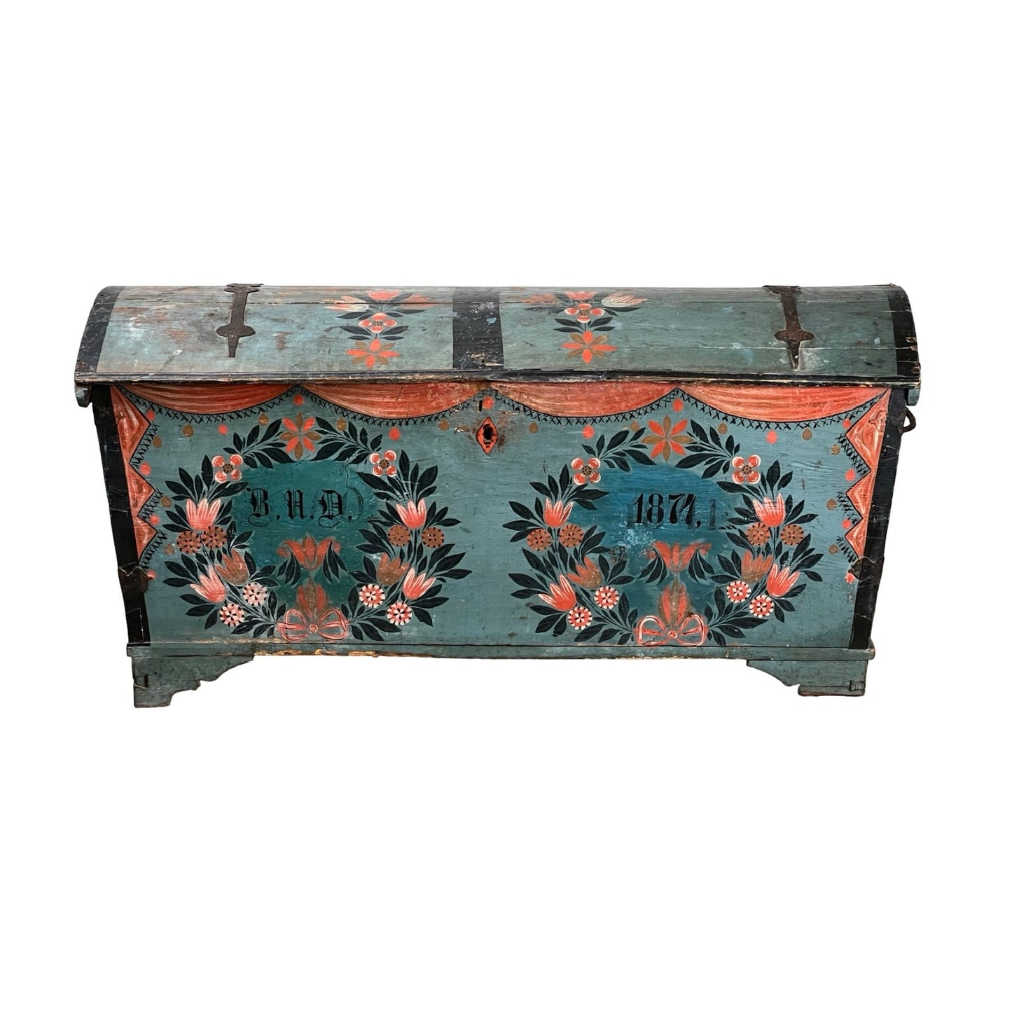 An Antique Swedish Oak Kista Dowry Chest c. 1841, this vintage folk art piece features oak construction, painted floral motifs, black metal hinges, and is inscribed with R.O.D and the year 1841 on the front.