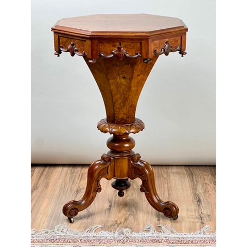 Antique Victorian Walnut Burl Trumpet Table c. Mid 19th Century