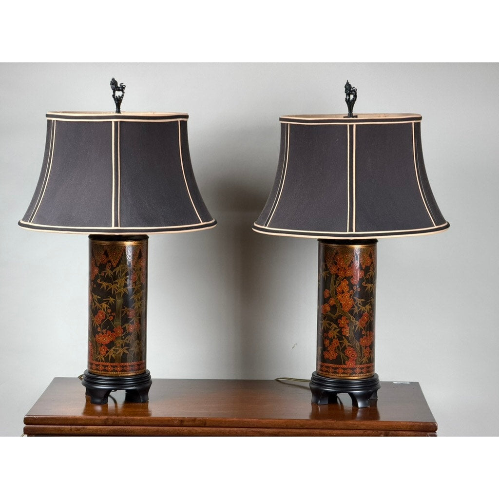 Pair of Frederick Cooper Chinoiserie Lacquer Table Lamps with Foo Dog Finials, 2003