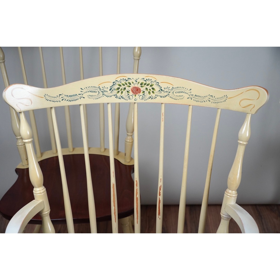 Vintage Set of Four Hitchcock Ivory Windsor Dining Chairs