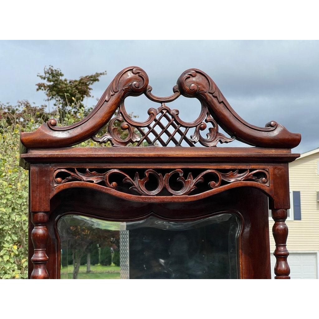 Vintage Chippendale Style Solid Mahogany Etagere