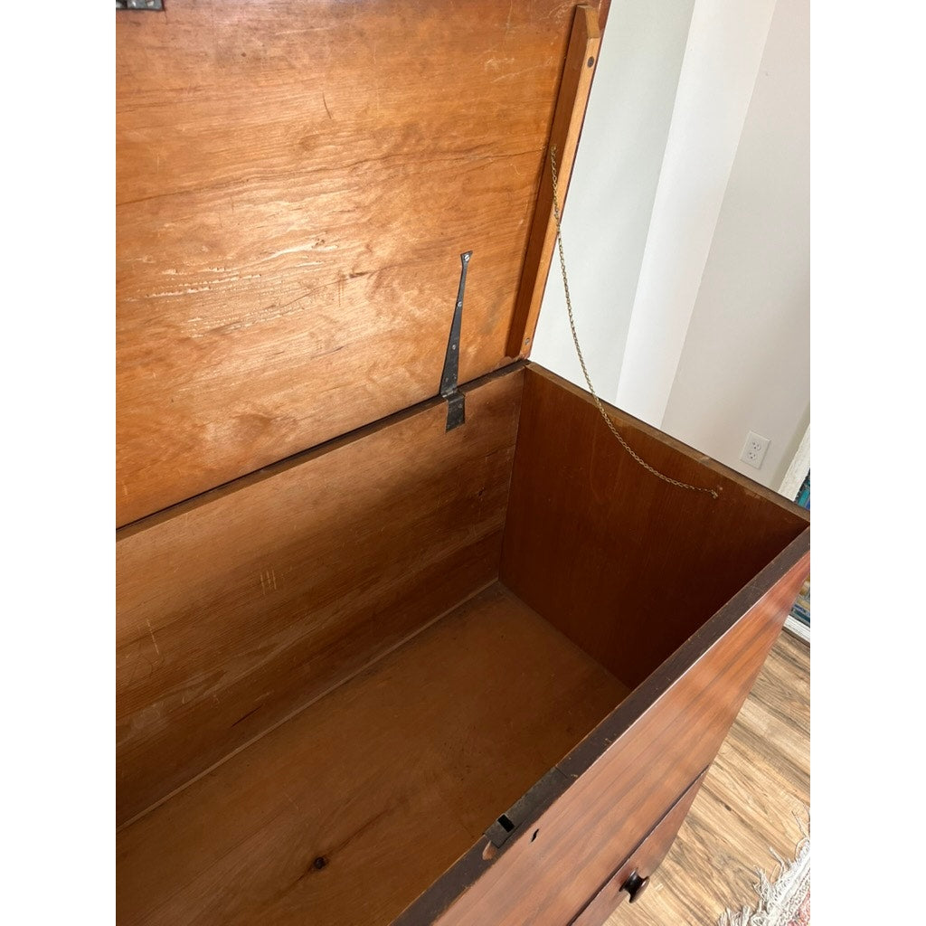 Antique Grain Painted Pine One Drawer Blanket Chest Probably Barnstable Cape Cod c. 1820