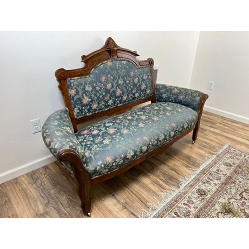 Antique Eastlake Victorian Walnut Burl Settee c. 1880