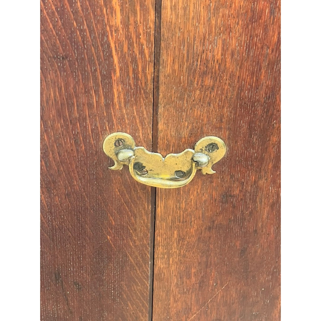 Original hardware detail on antique Louis XVI oak bachelors chest, 18th century