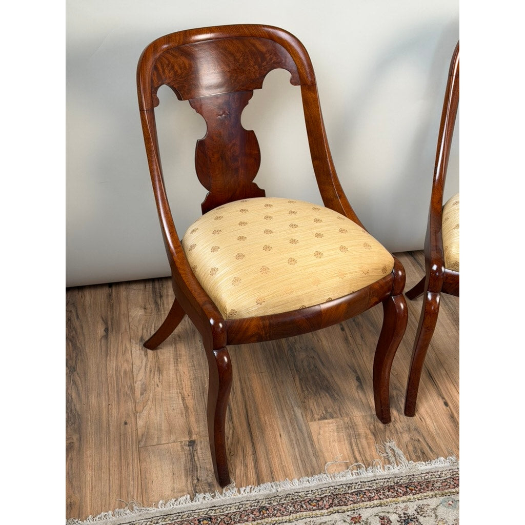Pair Federal Period Mahogany Saber-Leg Side Chairs, c. 1820