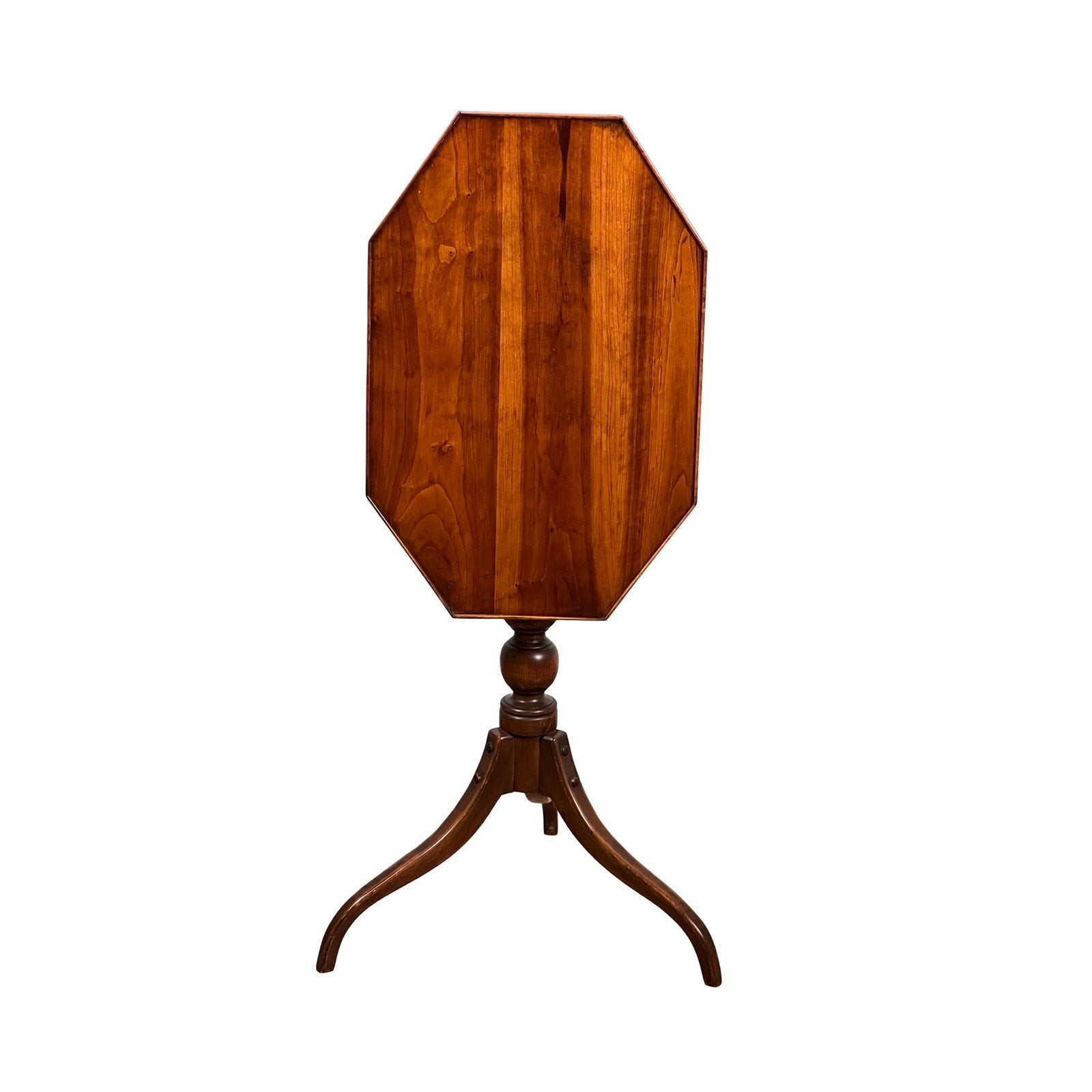 The Stickley Vintage Federal Style Cherry Octagonal Tilt Top Candlestand features a polished finish, tripod base with curved legs, and showcases classic Federal design.
