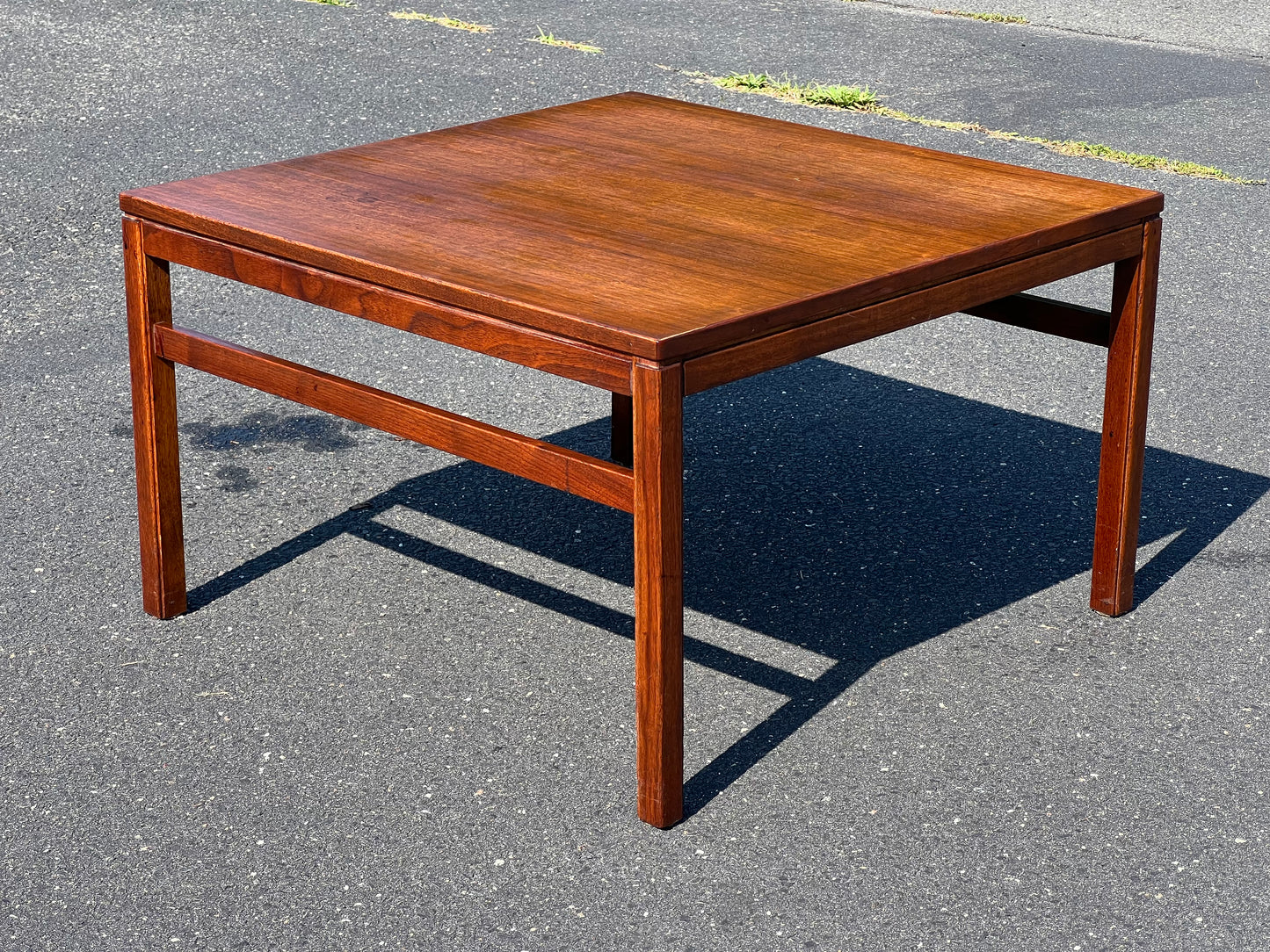 Vintage Mid-Century Modern End Table by Arbatove