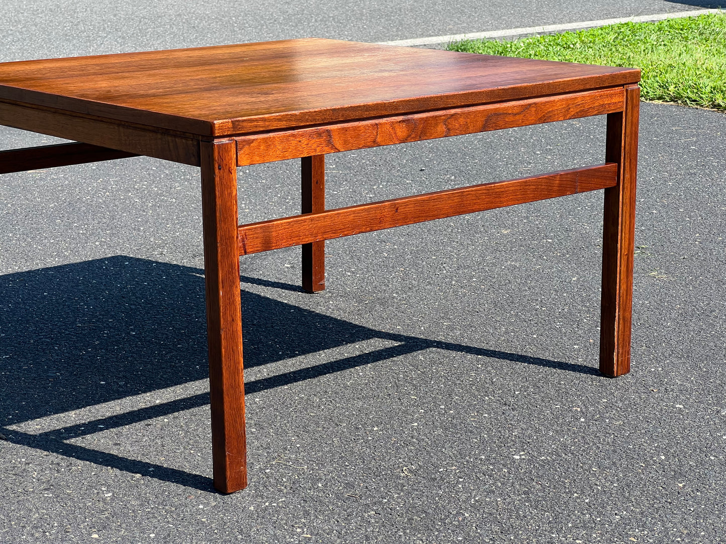 Vintage Mid-Century Modern End Table by Arbatove