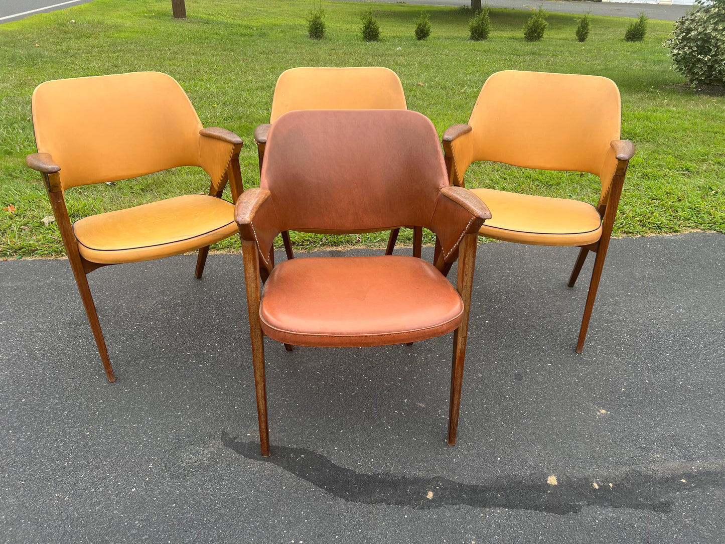 Set of Four Danish Modern Midcentury Teak Armchairs by Mobler Danmark