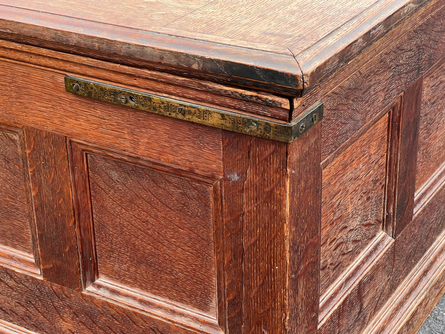 Antique 19th Century Quarter Sawn Oak Window Seat and Blanket Chest