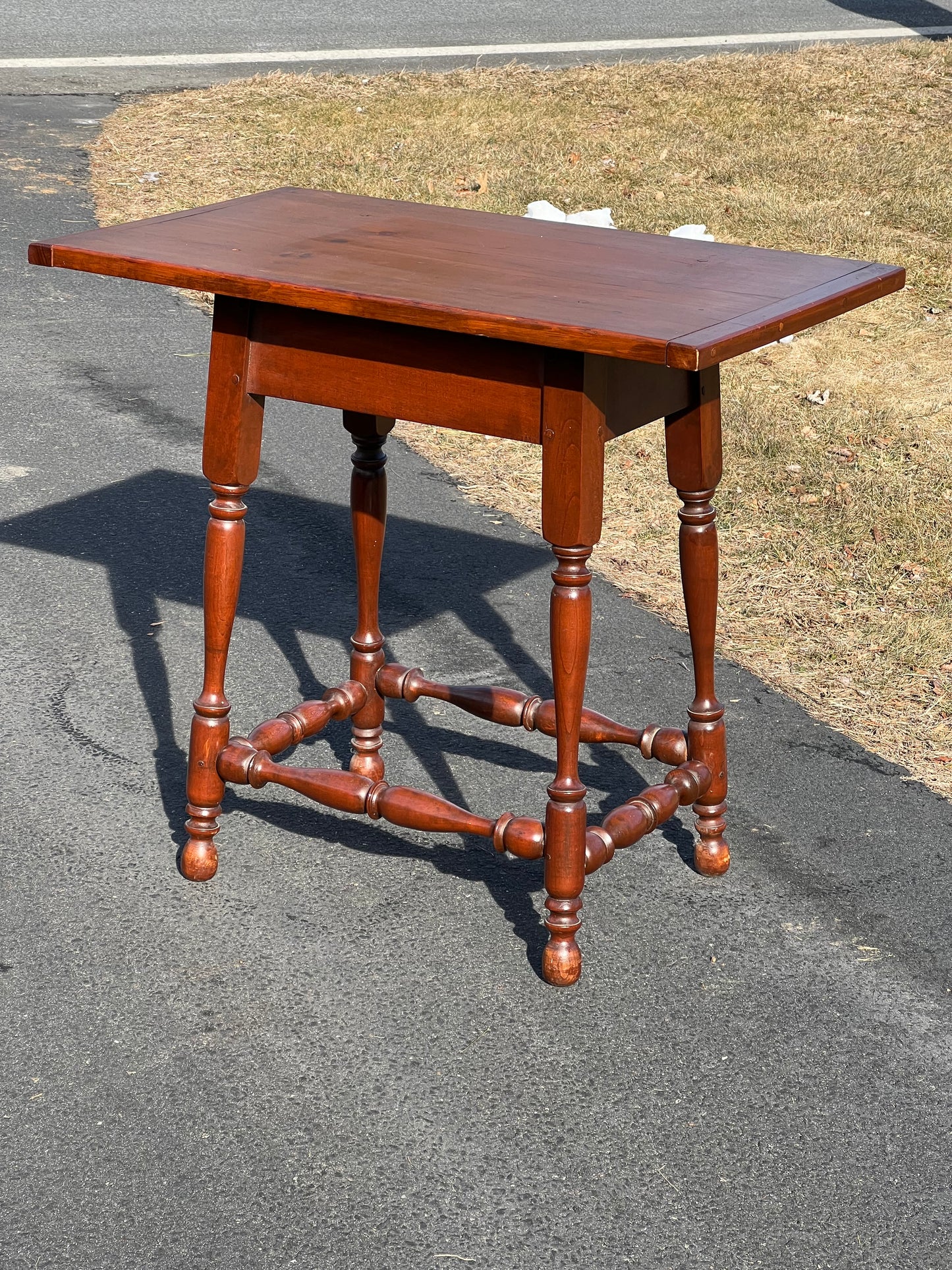 Good Reproduction Colonial Pine Tavern Table with Breadboard Ends