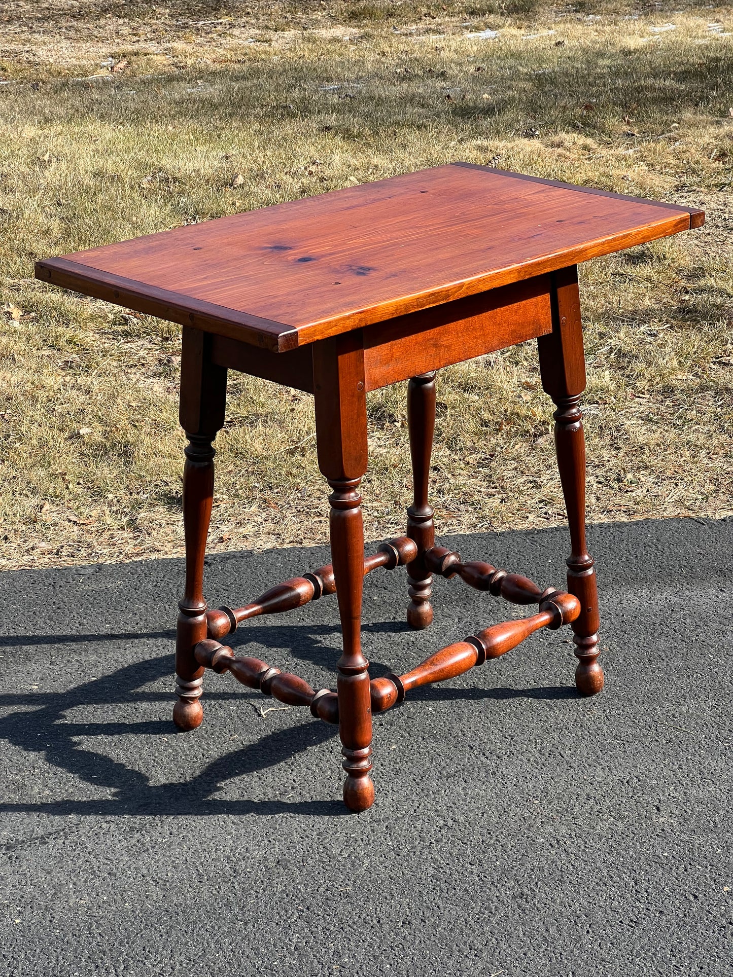 Good Reproduction Colonial Pine Tavern Table with Breadboard Ends