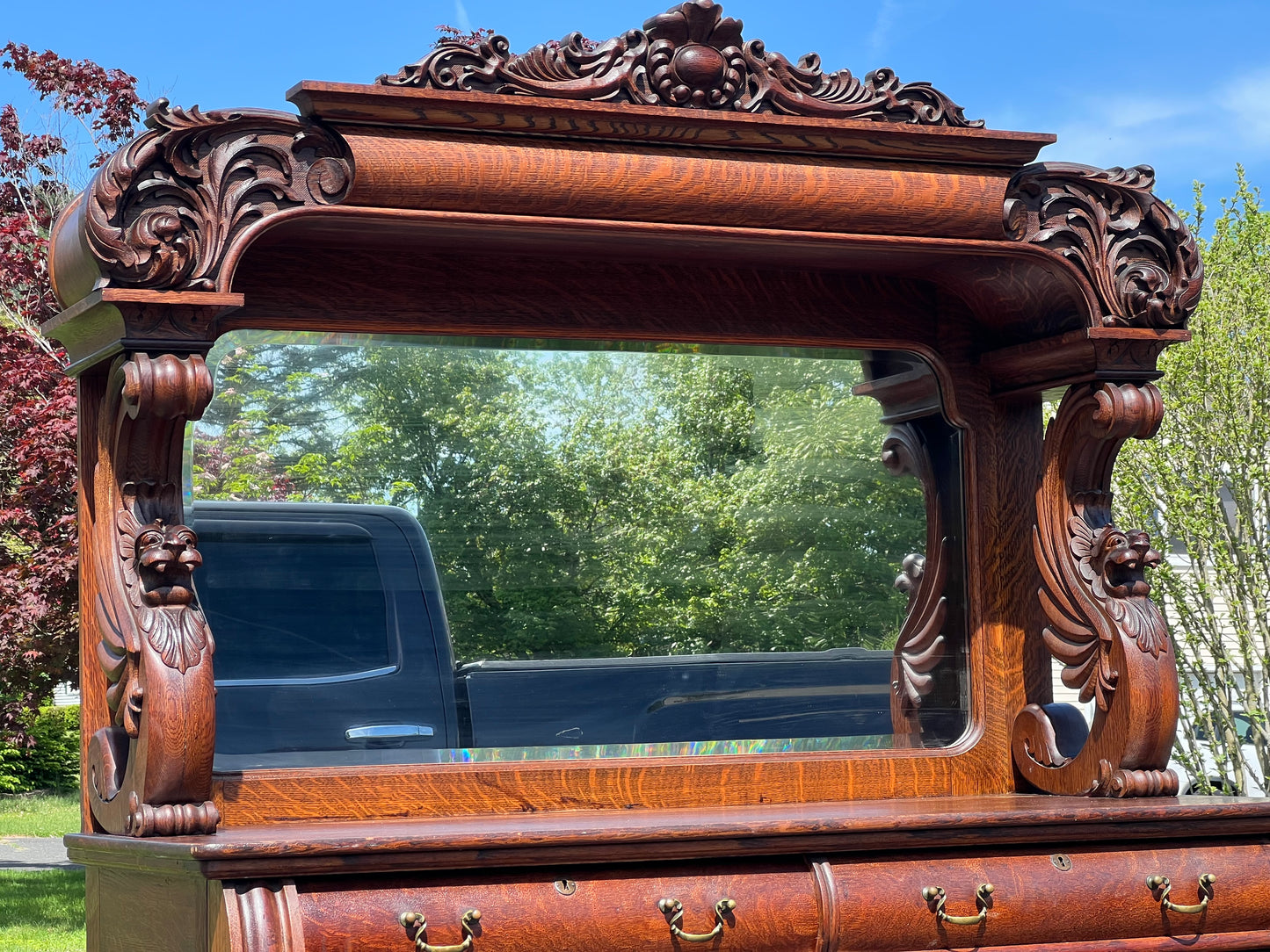 Antique R.J. Horner Style Victorian Tiger Oak Sideboard