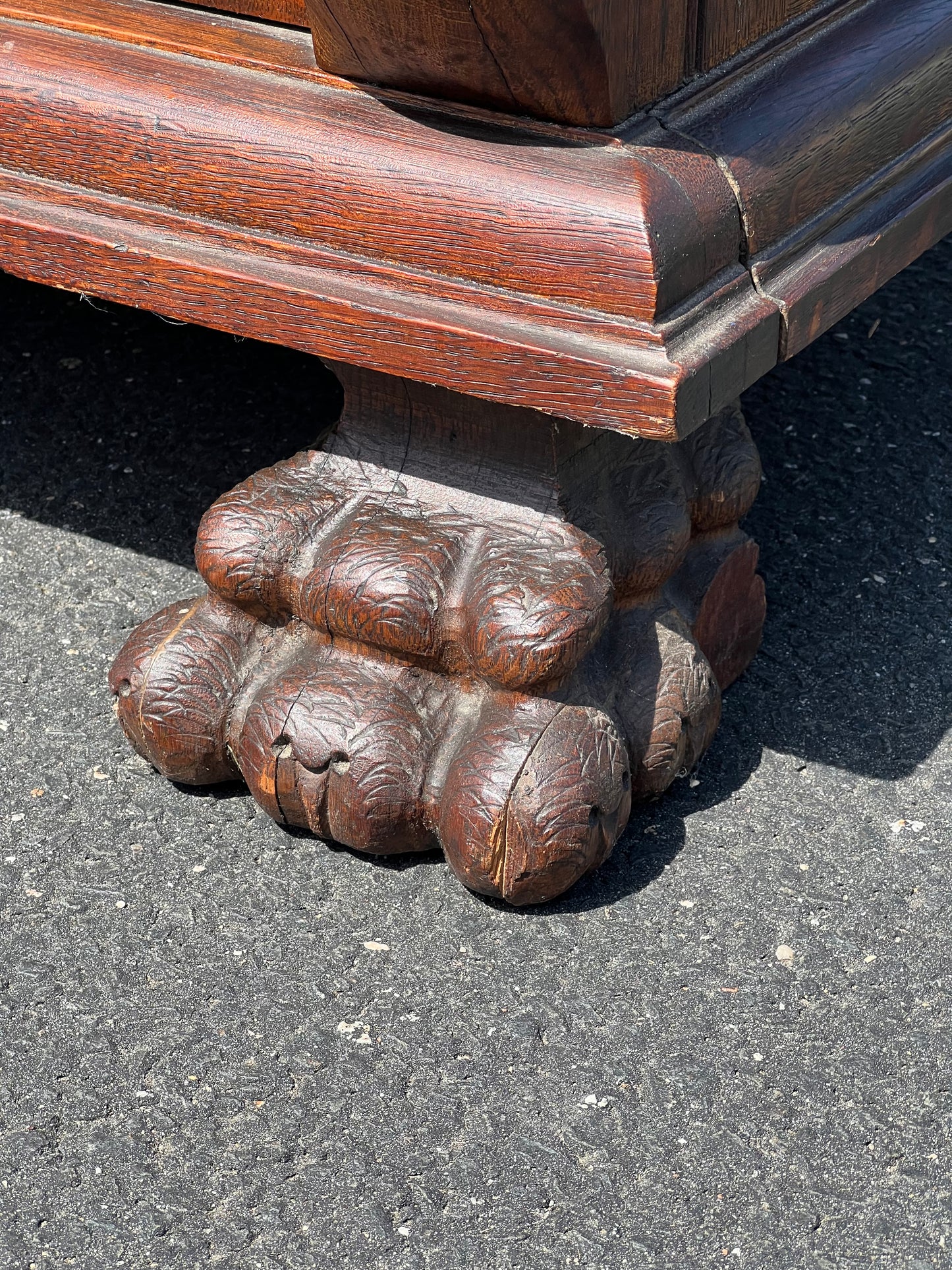 Antique R.J. Horner Style Victorian Tiger Oak Sideboard