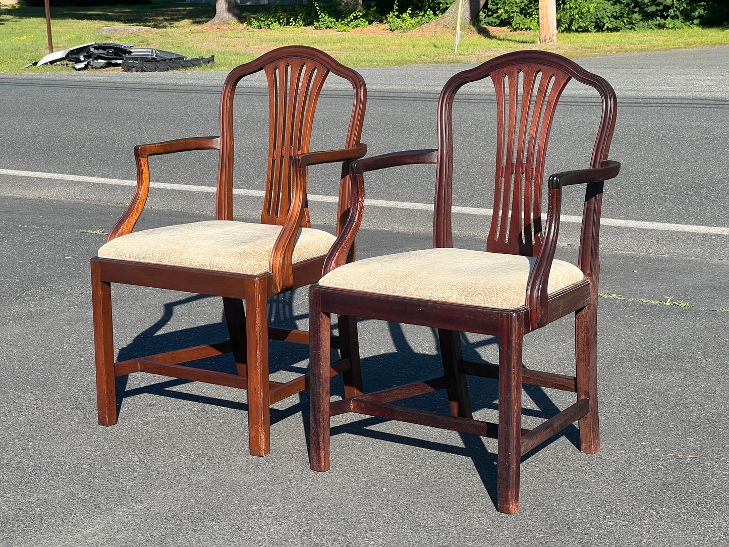 Pair of Antique Mahogany Georgian Armchairs