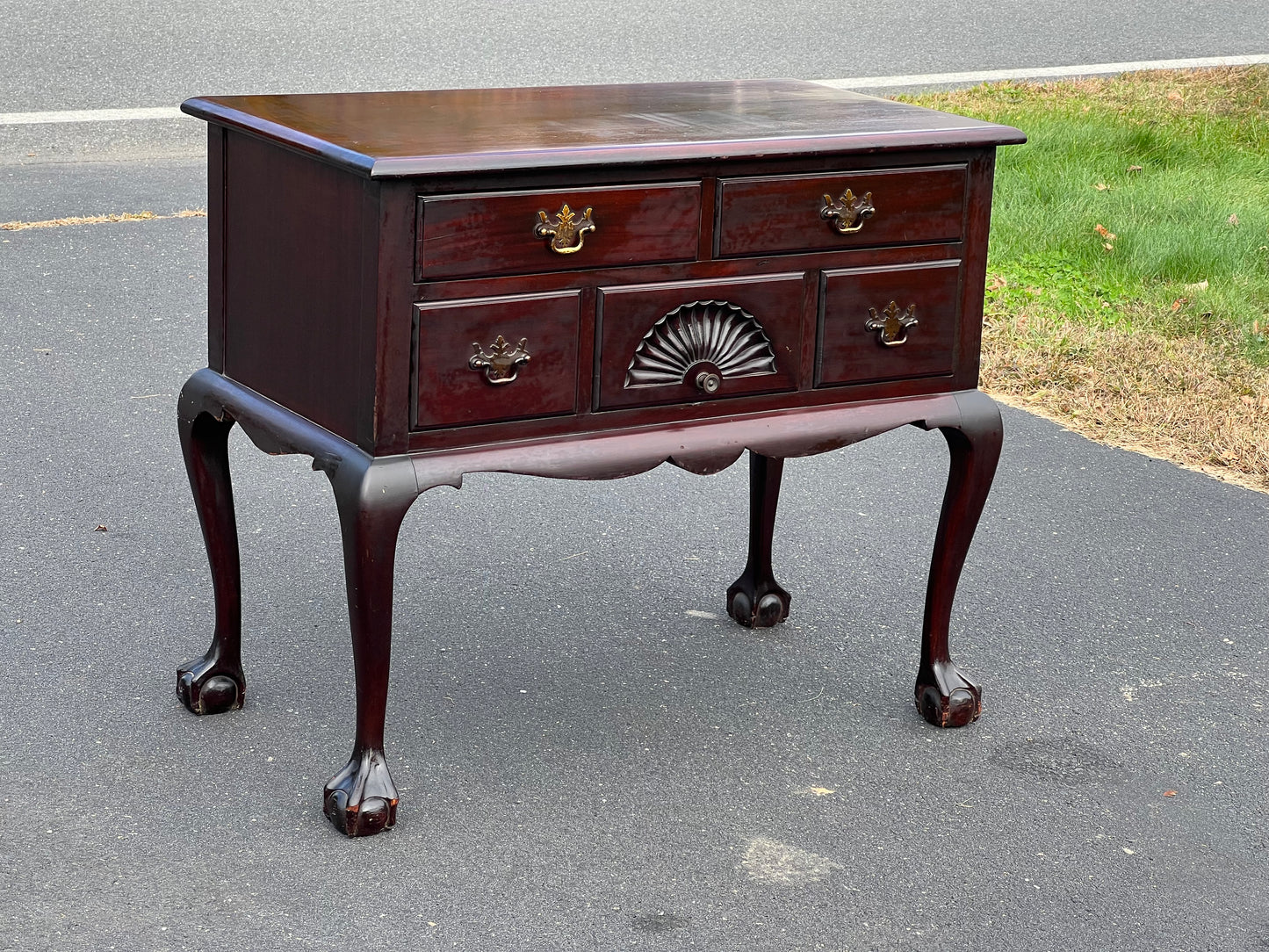 Traditional Revival Solid Mahogany Queen Anne Lowboy by Old Colony Furniture Boston