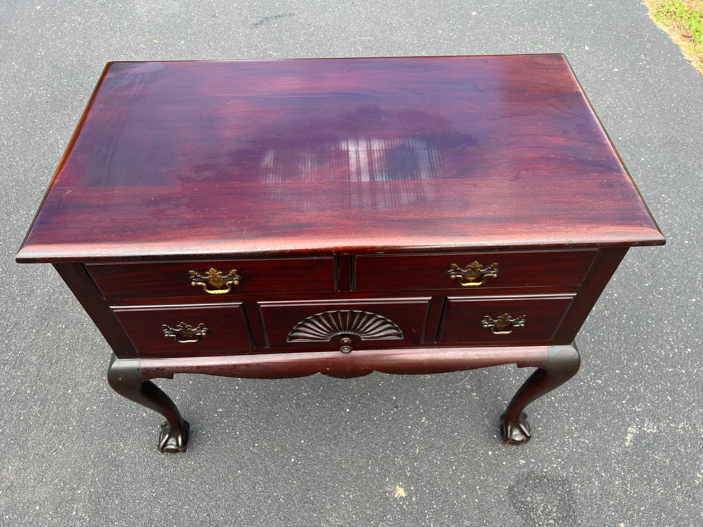 Traditional Revival Solid Mahogany Queen Anne Lowboy by Old Colony Furniture Boston