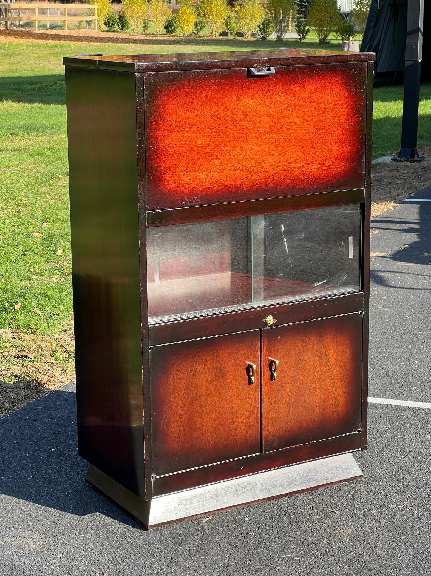 Mid Century Modern Sunburst Bar c. 1960s