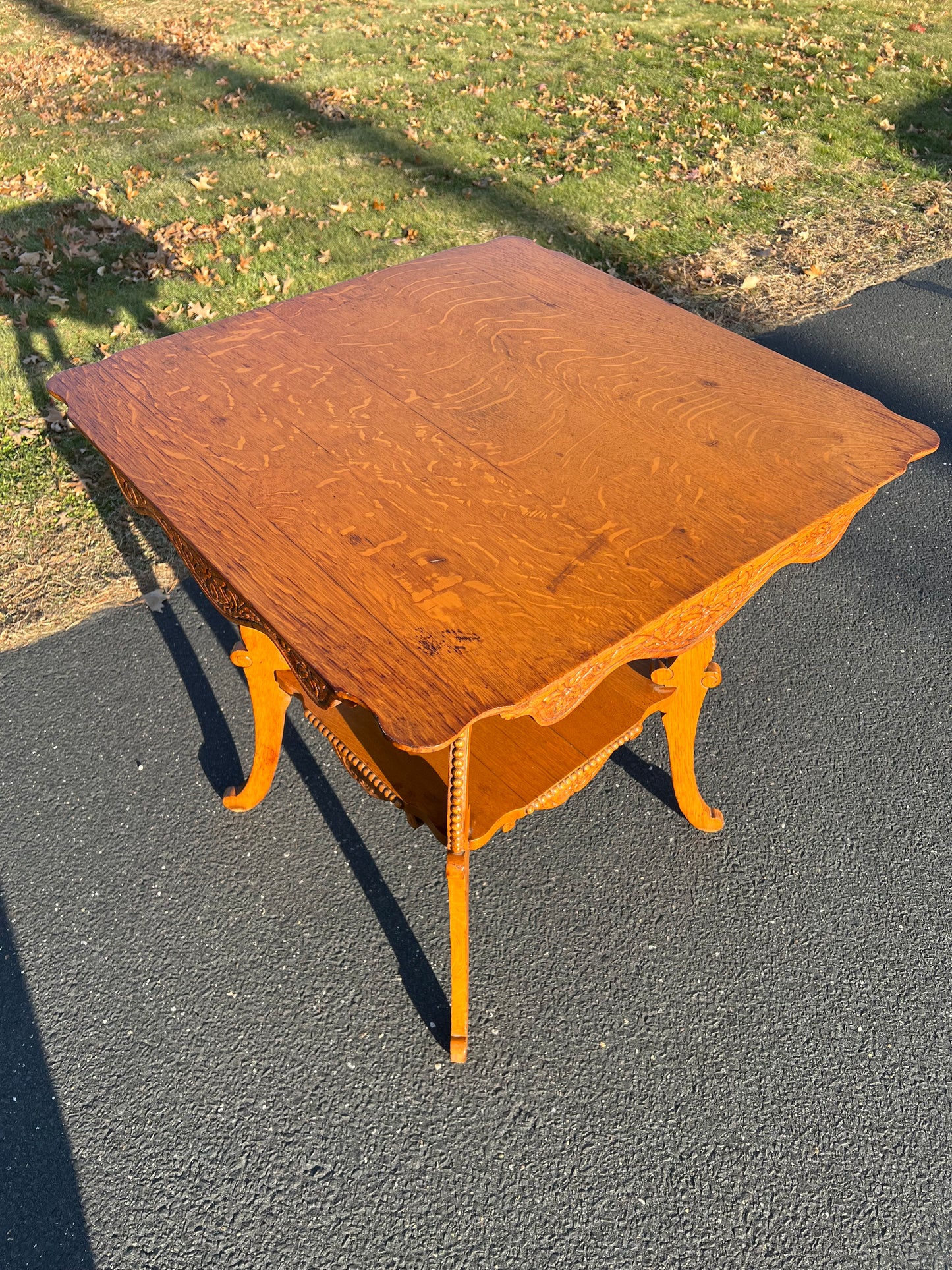 Antique Victorian Carved Tiger Oak End Table c. Late 1800s