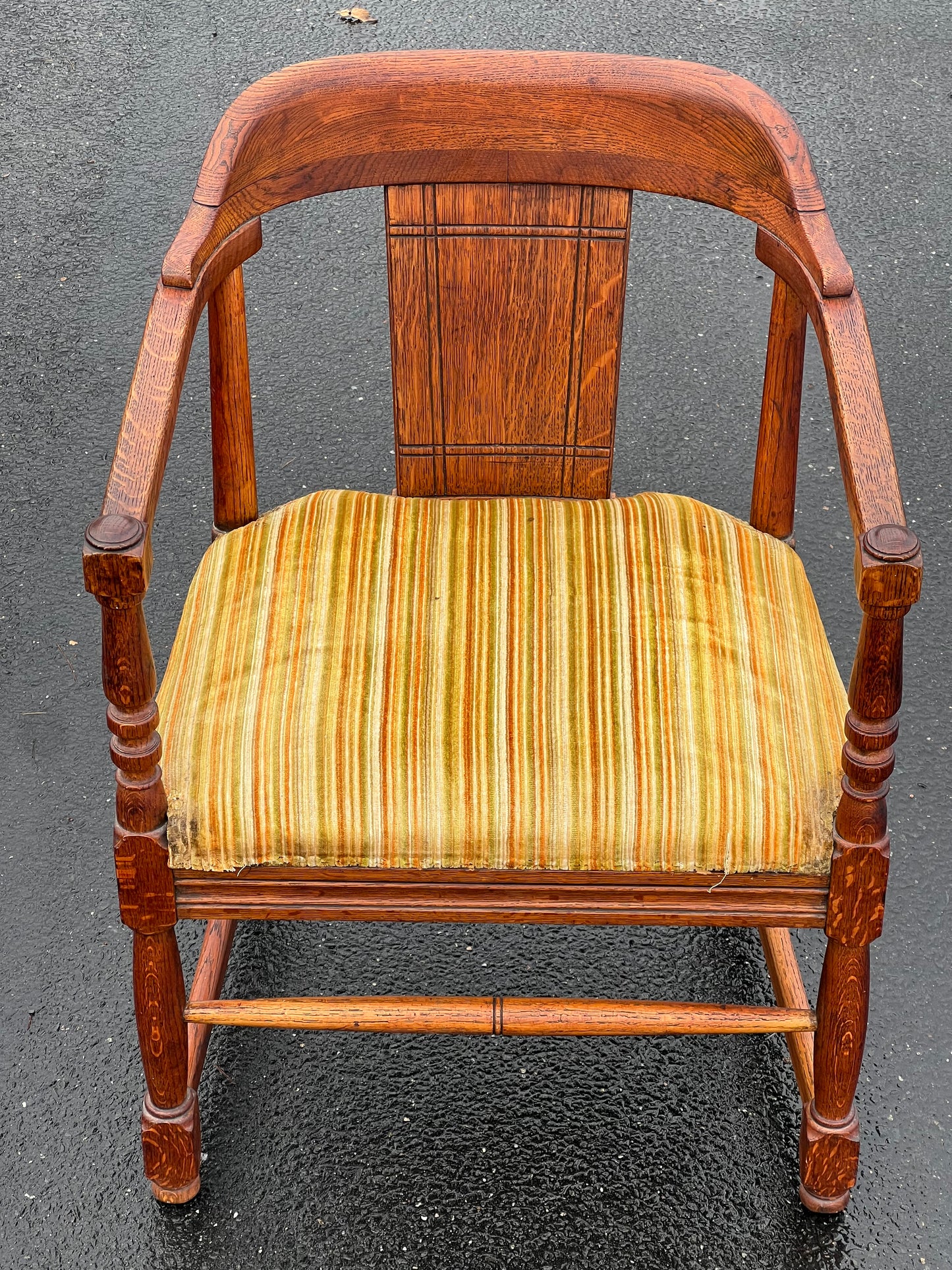 Antique Arts and Crafts Oak Arm Chair c. 1910