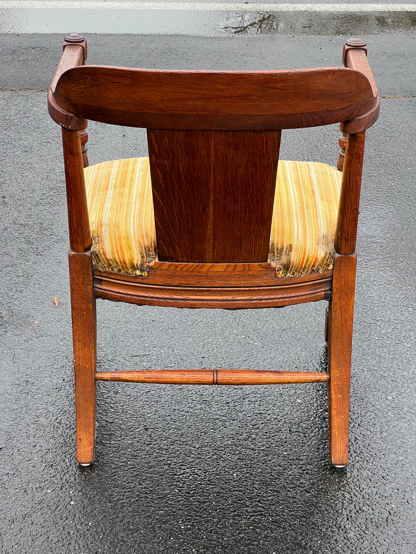 Antique Arts and Crafts Oak Arm Chair c. 1910