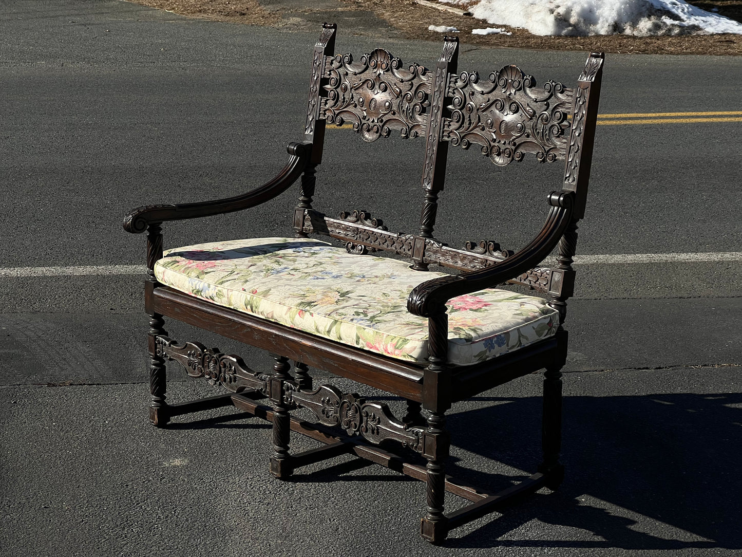 Great 19th Century Antique Renaissance Revival Carved Oak Settee