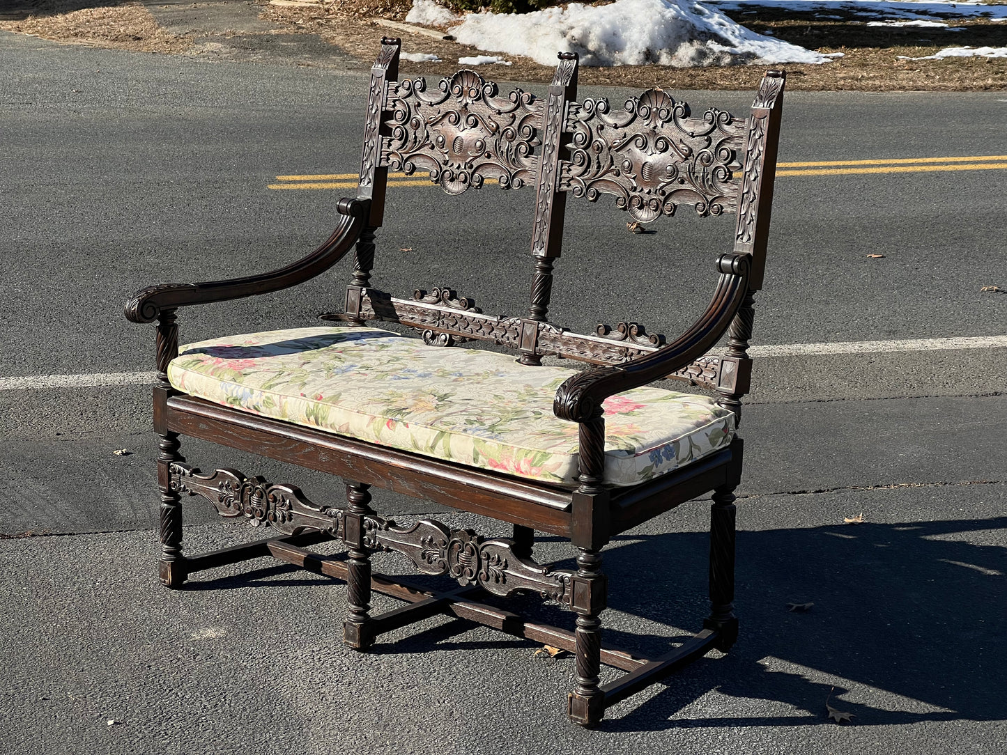 Great 19th Century Antique Renaissance Revival Carved Oak Settee