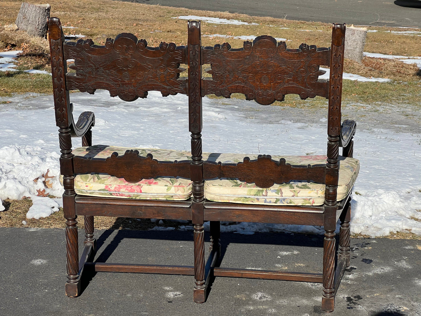 Great 19th Century Antique Renaissance Revival Carved Oak Settee