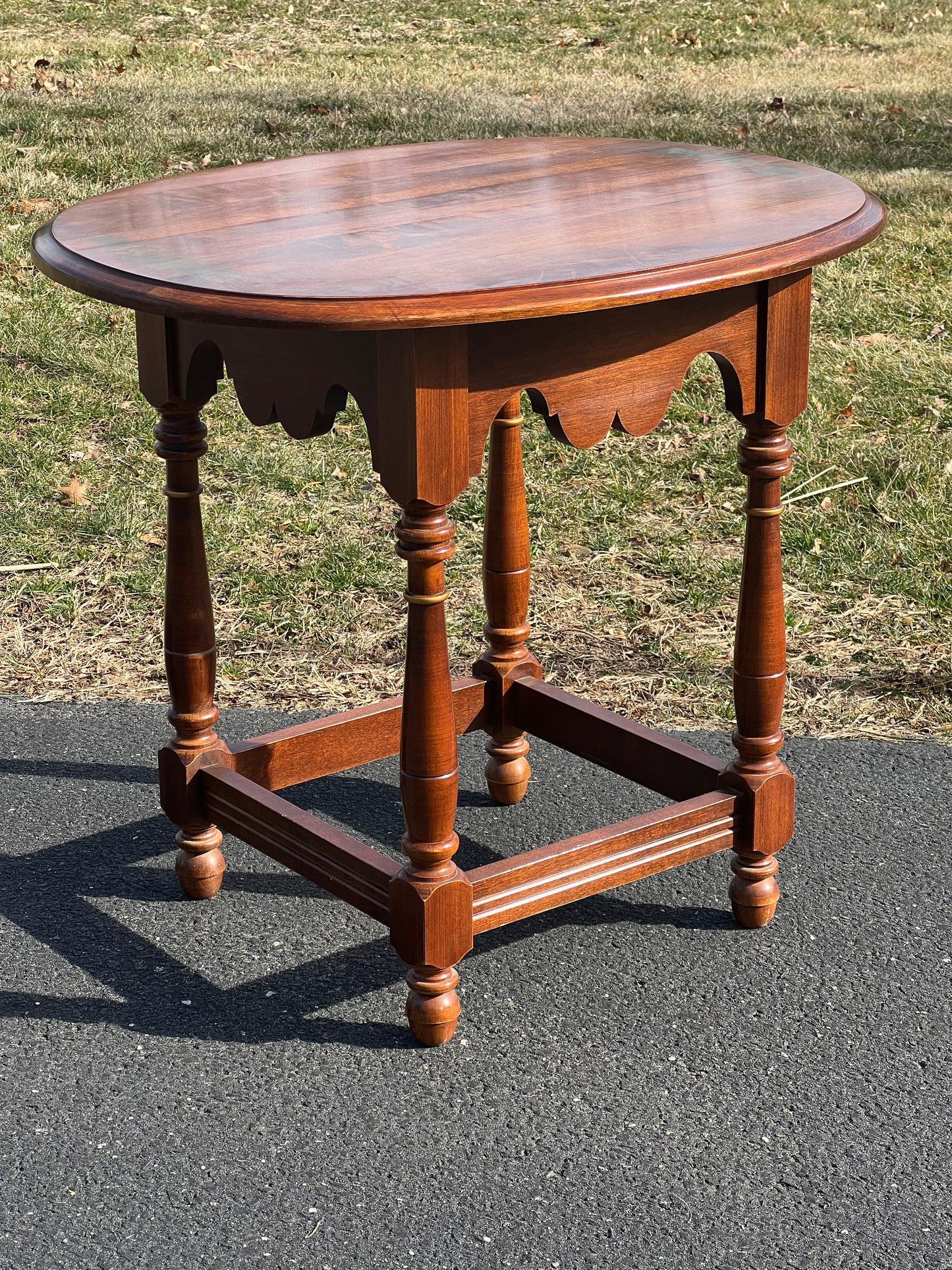 Vintage Hitchcock Maple End Table